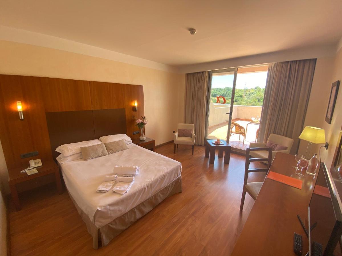 Hotel Montera Plaza Los Barrios Buitenkant foto