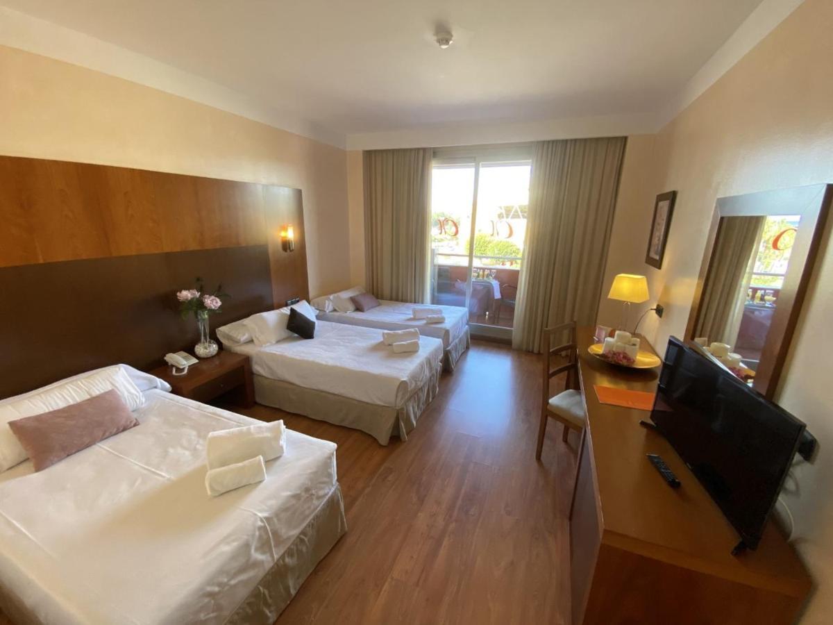 Hotel Montera Plaza Los Barrios Buitenkant foto